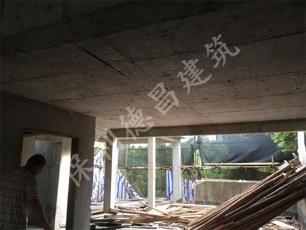 現(xiàn)澆施工現(xiàn)場(chǎng)